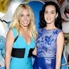 El dúo de los Pitufos : Katy Perry y Britney Spears