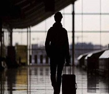 Crece en un 40% los jóvenes españoles que emigraron por la crisis
