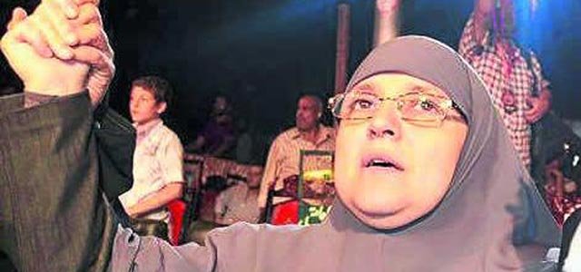 Los fieles a Mursi continuan manifestándose
