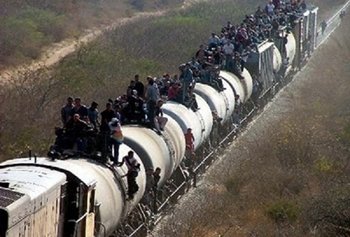 Descarrila 'La Bestia'