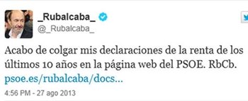Rubalcaba ganaba la mitad que Rajoy