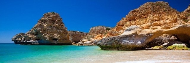 ¿ Dónde están pasando sus vacaciones nuestros políticos ?