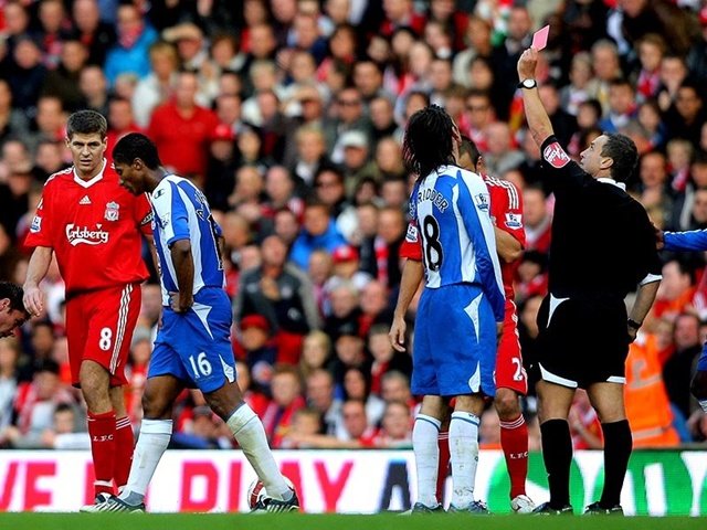 El Liverpool frena al Valencia