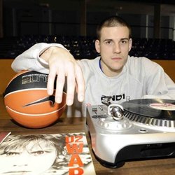 Nik Caner-Medley , nuevo jugador de Power Electrónics Valencia