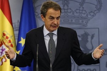 Zapatero sorprendió a su propio gabinete con el anuncio del 20N