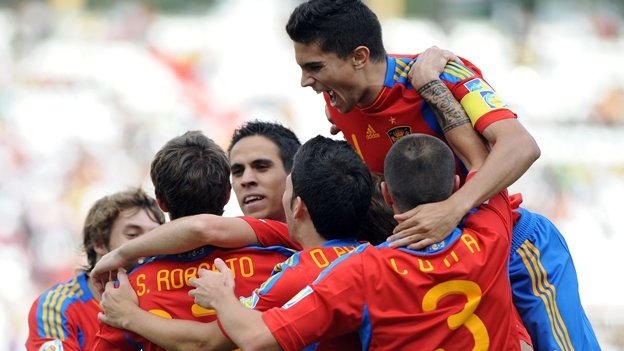 Australia sufre el vendaval español