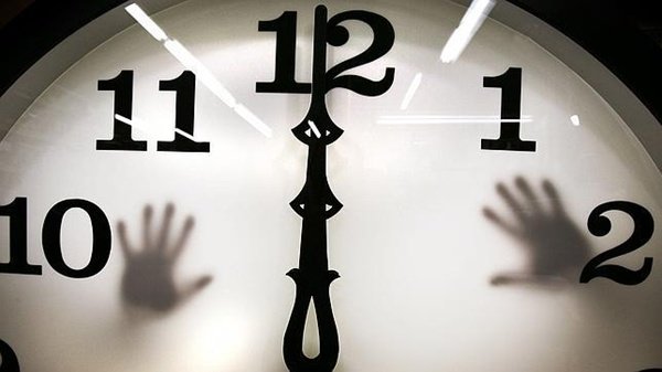 Es imposible viajar a través del tiempo