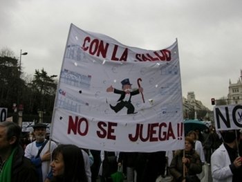 Una Marea Blanca de 'celebración' multitudinaria