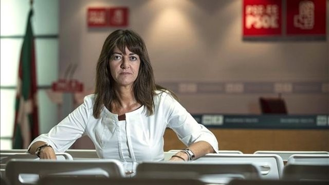 Un fuego se apaga y otro se enciende en el PSOE