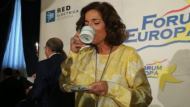 'A relaxing cup of cafe con leche' no fue idea de Botella