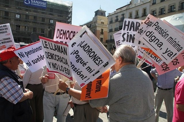 El Gobierno sube las pensiones un 0,25%