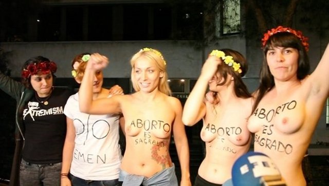 Femen se queda en España