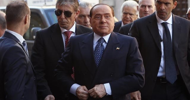 Berlusconi quiere hacer servicios sociales