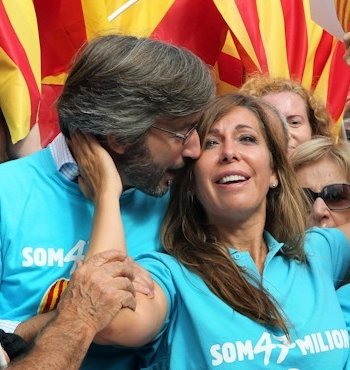 La 'mayoria silenciosa' se manifiesta a medio gas
