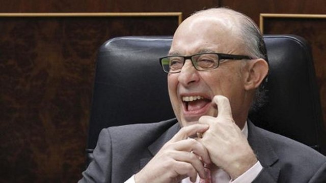 No 'necesitamos' subir los impuestos