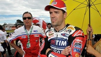 Carlos Checa se retira