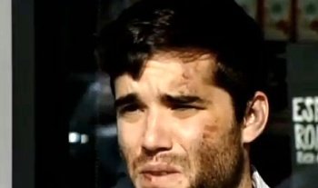Una pareja gay es atacada a la salida de un bar