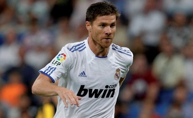 La renovación de Xabi Alonso más cerca