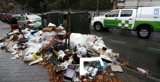 No a la regulación de los servicios mínimos por calentones