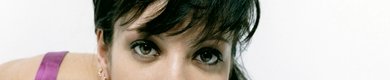 Lily Allen regresa burlándose de sus rivales