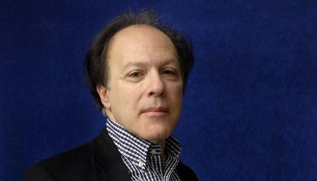 Josep Soler devuelve la Medalla de Oro al Mérito en las Bellas Artes 2012