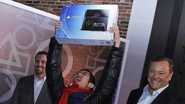 Ya está aquí la PlayStation 4