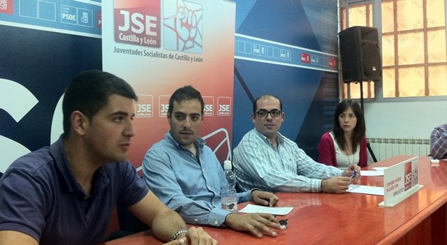 La Ejecutiva se amplia para que se les escuche más