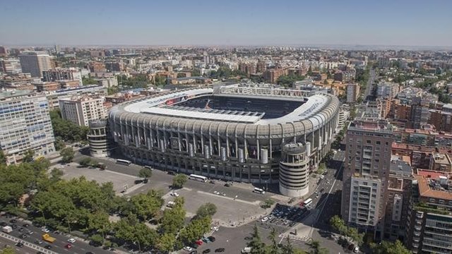 El Gobierno defiende a Almunia y a nuestros clubes