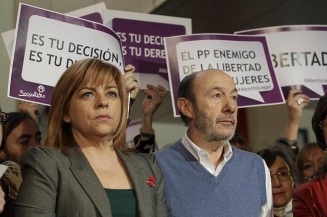 El PSOE empieza a recaudar apoyos