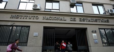 Cada vez hay más personas mayores que viven solas