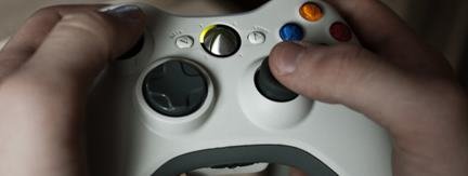 Un adolescente podría haber matado a su primo por una Xbox