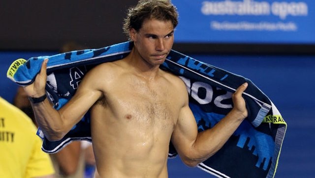 La lesión de Tomic favorece a Nadal