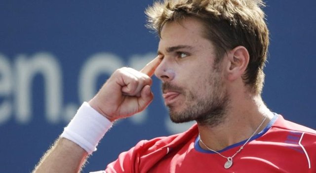 Wawrinka detiene a Djokovic