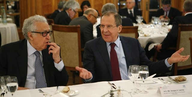 El gobierno y la oposición siria no son capaces de sentarse juntos