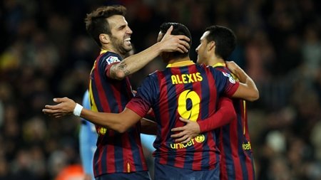 El FC Barcelona recupera sin problemas el liderato