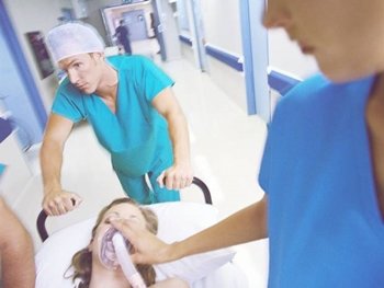 Gran Bretaña planea una reforma sanitaria para hacer pagar a los extranjeros