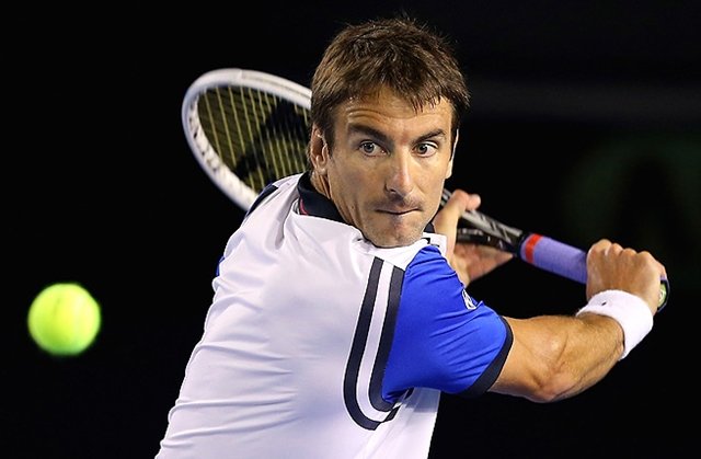 Almagro debuta con victoria en Buenos Aires