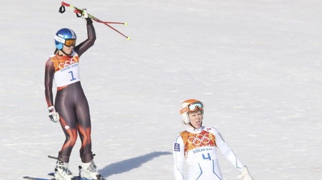Carolina Ruiz se sale de la pista