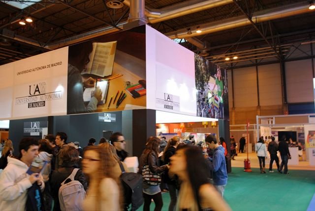 Comienza Aula 2014, la semana de la educación