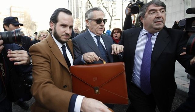 Blesa acusa a Silva de querer arruinarle