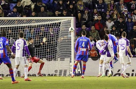 El Valladolid sólo logra un empate