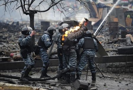 Ucrania disuelve el cuerpo de 'los Berkut'