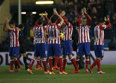 Noche de homenajes en el Calderón