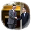 Urkullu y Rajoy tratan a solas el final de ETA