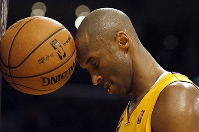 Kobe Bryant se pierde lo que resta de temporada