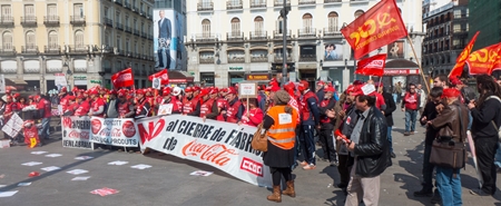 Más de 1600 trabajadores aceptan el ERE de Cocacola Iberian Partners