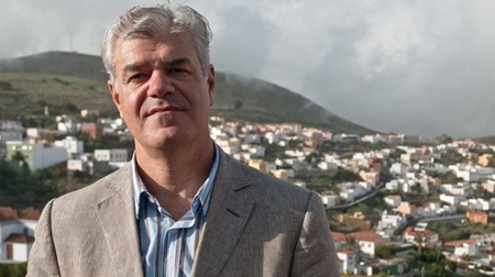 El Hierro registra más de 100 temblores en un día