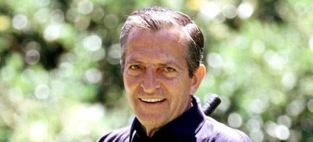 Fallece el gran estadista Adolfo Suárez