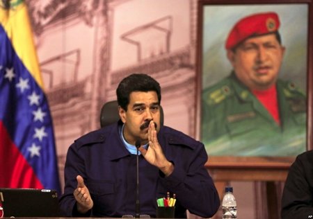 Un intranquilo año sin Chavez