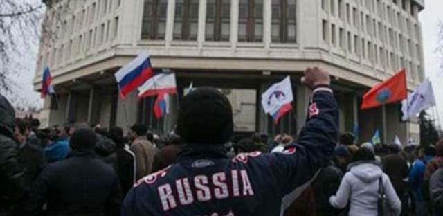 Crimea aprueba su nueva Constitución